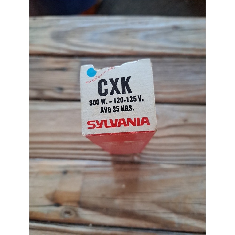 Vintage  SYLVANIA CXK Blue Dot   Projector Lamp 120-125V 300W 25 Hours-NOS!